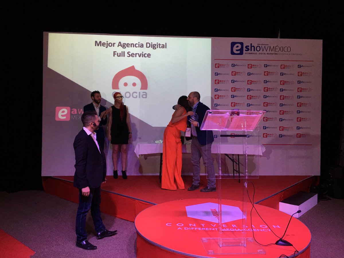 Elogia Mejor Agencia Digital Full Service 2017